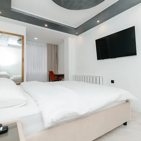Apartment Ultra New Modern 3 Badrooms ! Chisinau