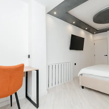 Ultra New Modern 3 Badrooms ! *